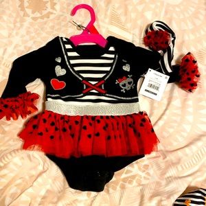 0-3 months litthe custume dress, so cute